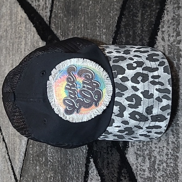 LAKE LIFE DISTRESSED PATCH BLACK MESH LEPPARD PRINT SNAP-BACK TRUCKER HAT - Picture 1 of 10